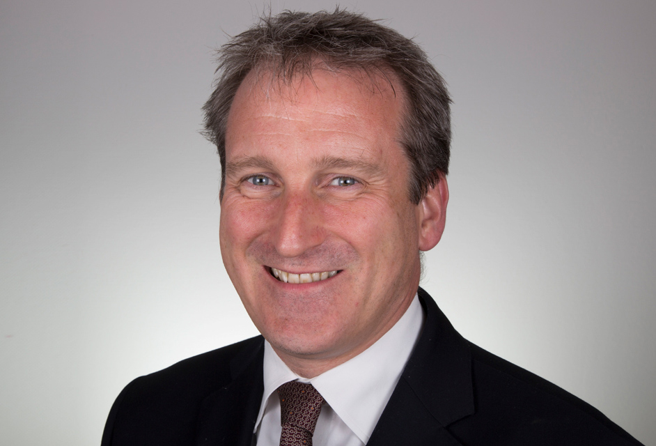 damian-hinds.jpg