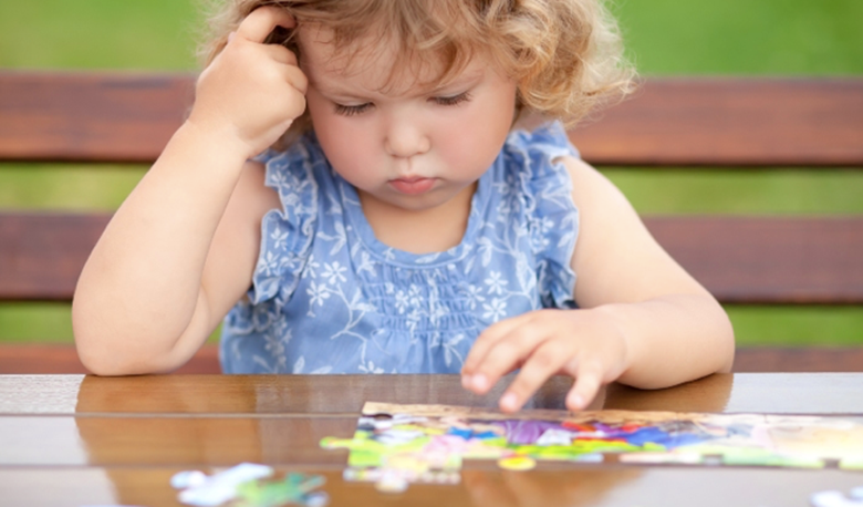 New research reveals how children learn to do jigsaw puzzles | Nursery World