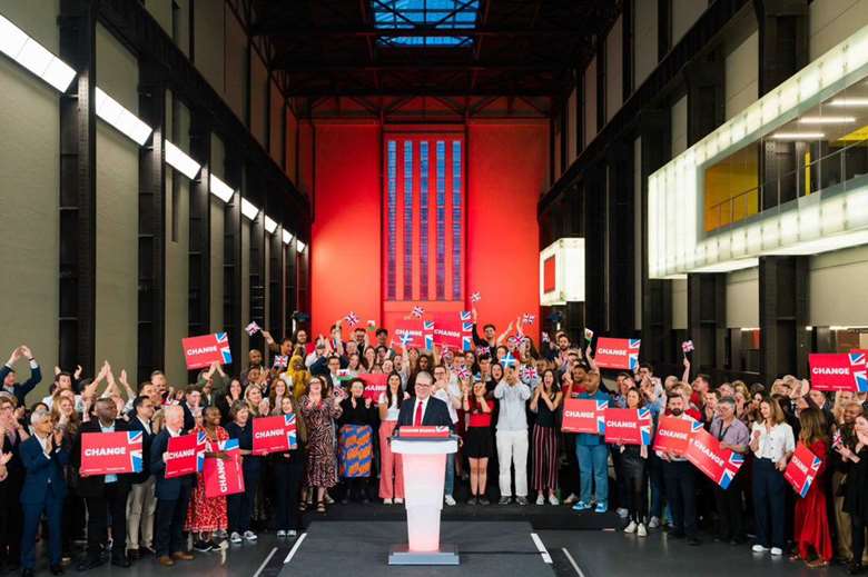 Keir Starmer gave his victory speech at the Tate Modern earlier this morning PHOTO X/ Labour
