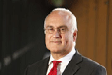 sirmichaelwilshaw20131015012642400.jpg