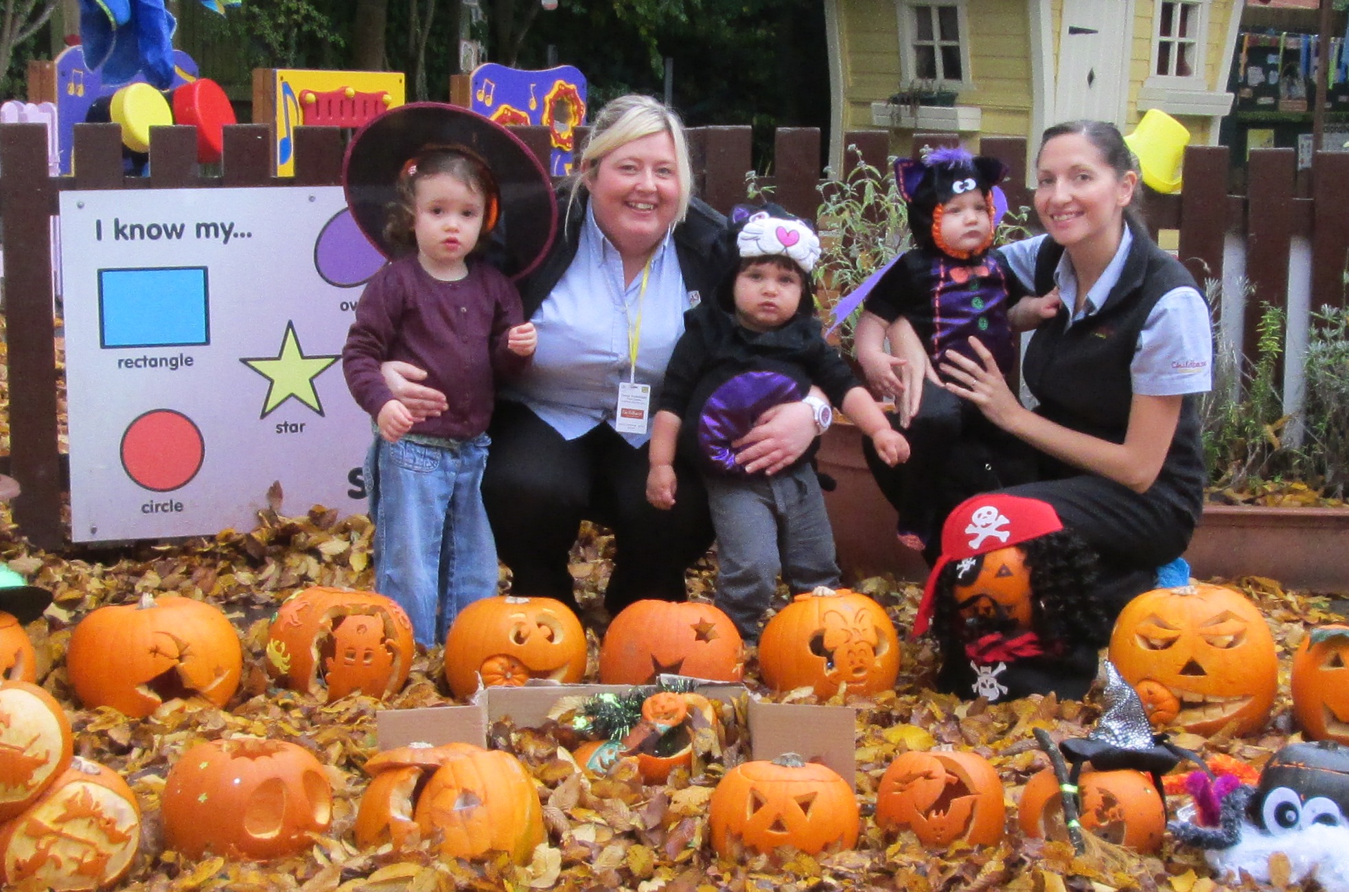 pumpkins-charlotte-21mths-tracy-staff-rohan-18mths-ben-12mths-nicola-staff.jpg