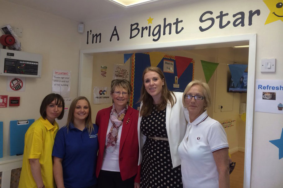 angela-rayner-at-bright-stars-nursery-ashton-under-lyne.jpg