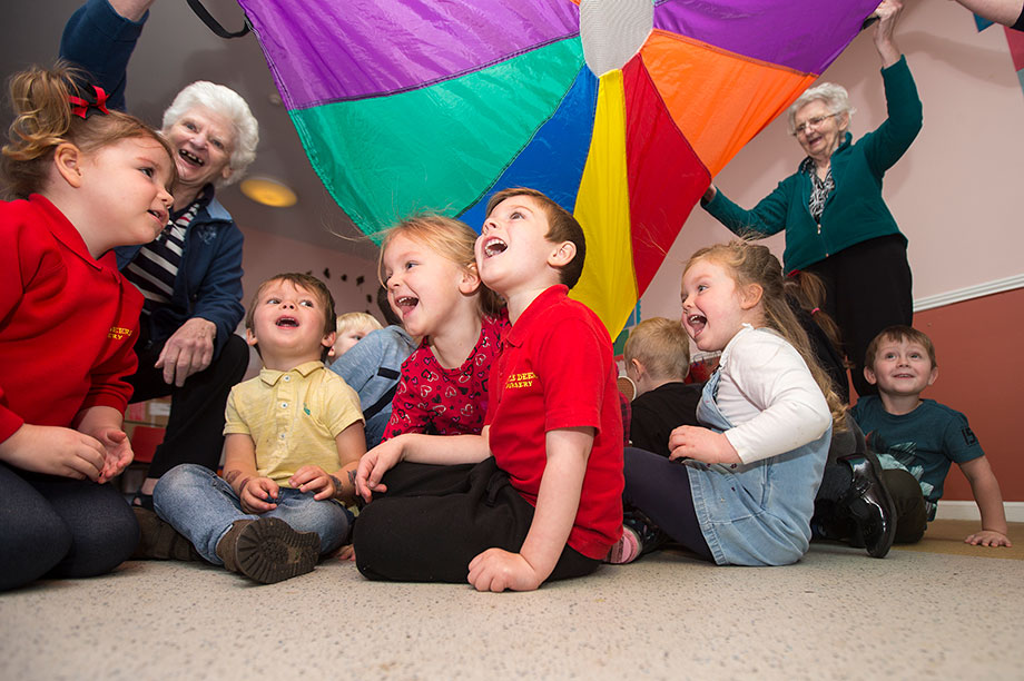 intergenerational-initiative-between-buckreddan-care-centre-and-little-deers-nursery-in-kilwinning.jpg