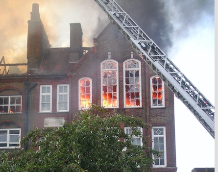 hoxton-school-fire-2009.jpeg