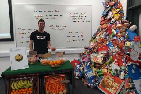 de-montfort-food-installation