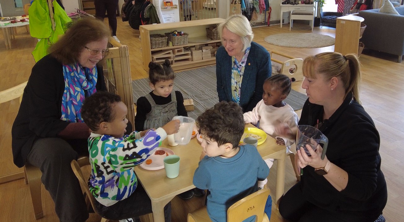 deputy-minister-for-social-services-julie-morgan-and-plaid-cymru-designated-member-siân-gwenllian-at-mount-stuart-primary-school-in-cardiff.jpg