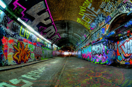 graffittitunnel.jpg