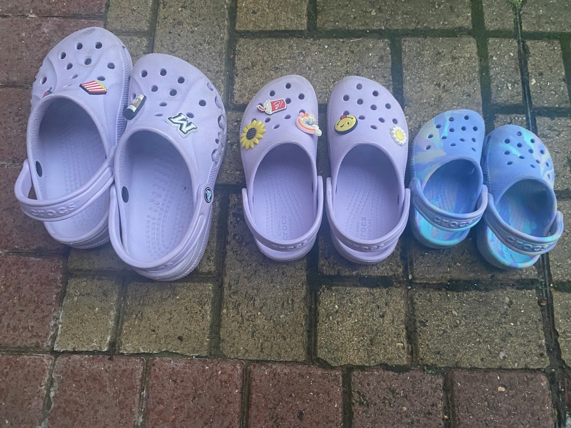 Nursery World Nurseries ban children from wearing Crocs