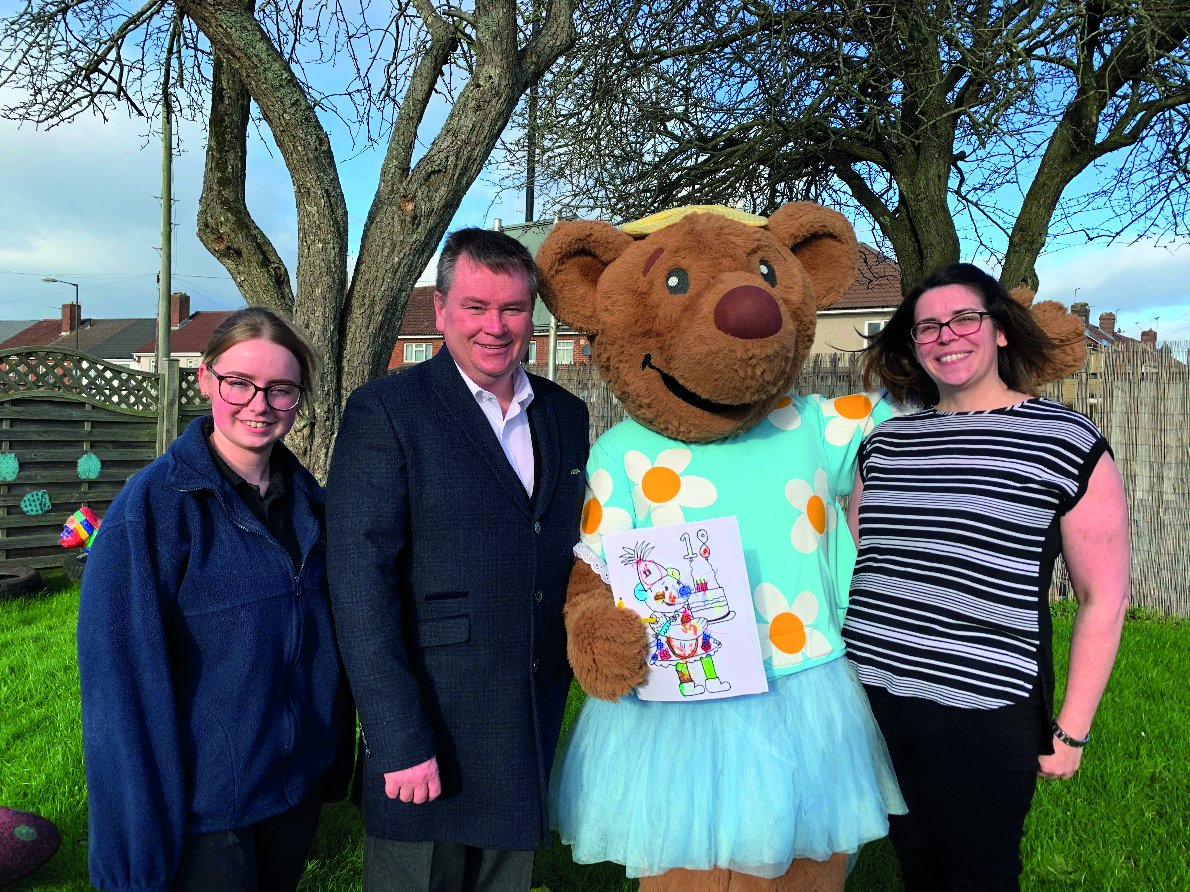 tony-driffield-mama-bear-and-nursery-team-celebrate-18-years.jpg